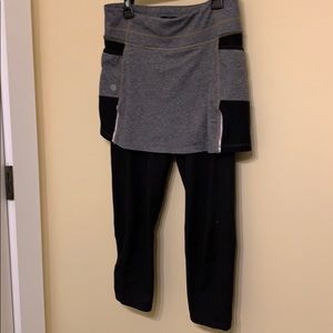 Athleta skirted legging size small GUC